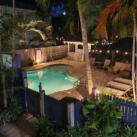 Duval Street Suite With Pool